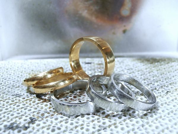 手作りの結婚指輪