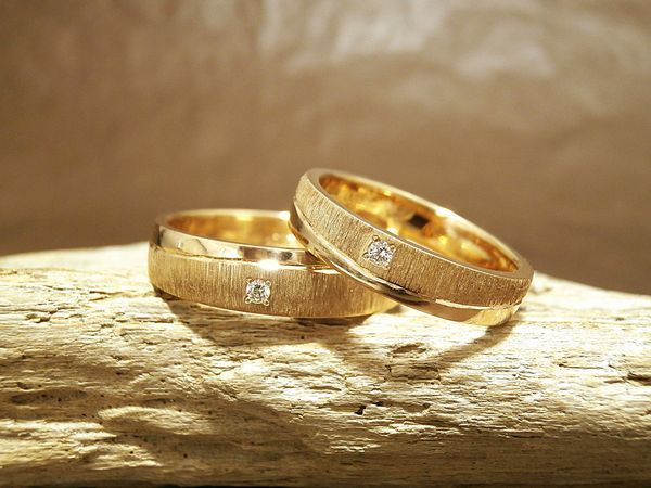 オーダーメイドの結婚指輪