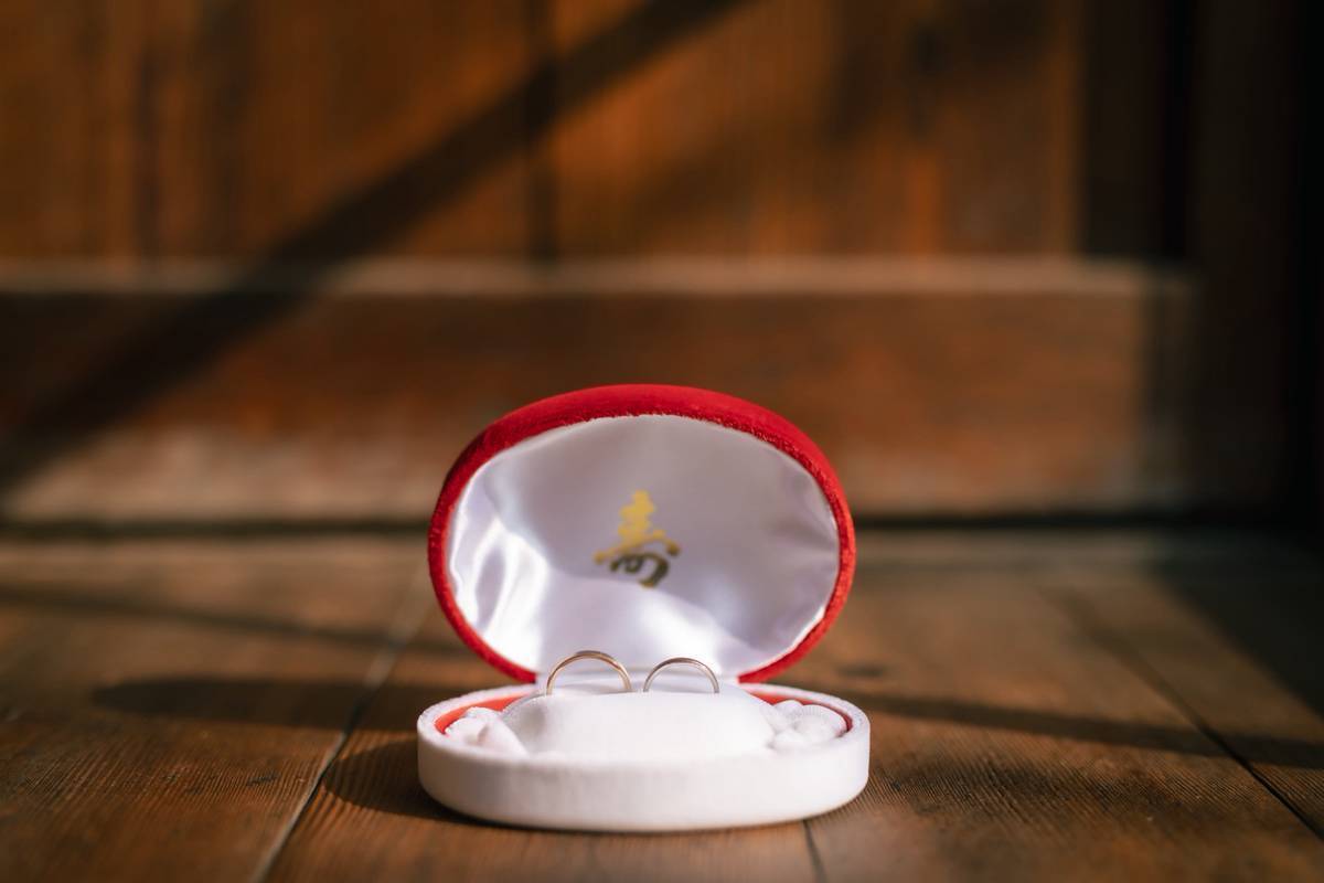 シンプルな結婚指輪