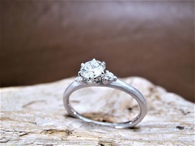 佐賀市Y様のダイヤモンド婚約指輪画像
